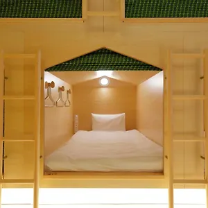 Kapselhotel 女性専用 Woman Only Capsule Maja マヤホテルキョウト, Kyōto
